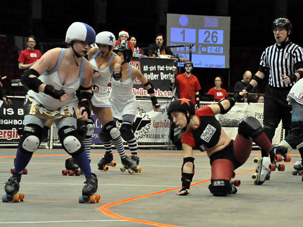 The Carolina Rollergirls Host The Dairyland Dolls